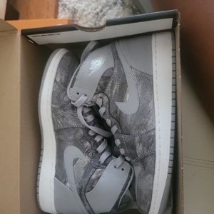 Air Jordan 1 Retro Hi Prem